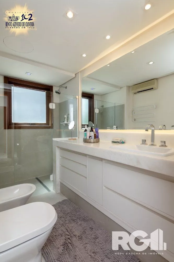 Apartamento, 3 quartos, 140 m² - Foto 1