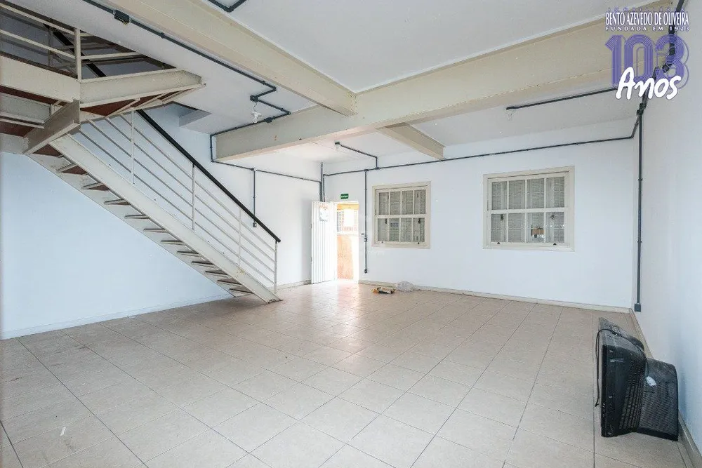 Casa, 3 quartos, 232 m² - Foto 1