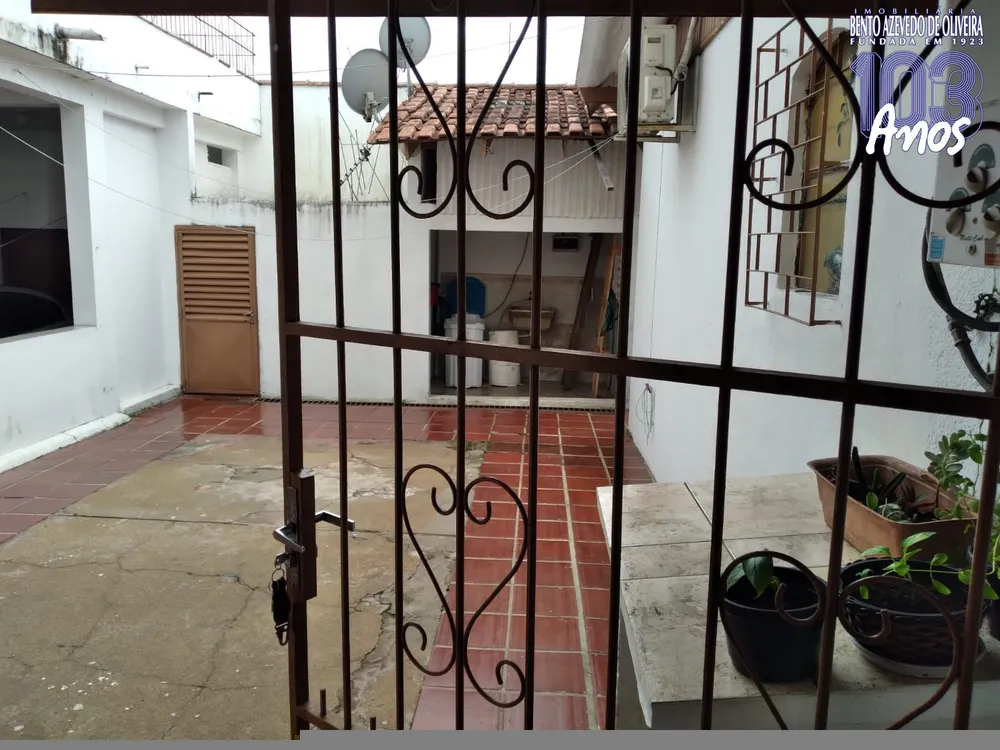 Casa, 4 quartos, 360 m² - Foto 1