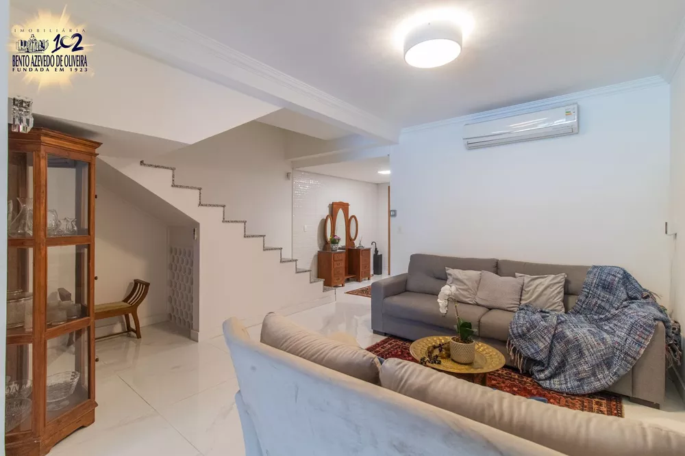 Casa, 3 quartos, 410 m² - Foto 1