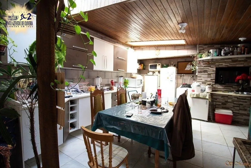 Casa, 3 quartos, 170 m² - Foto 2