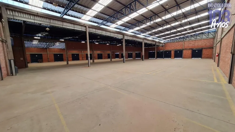 Prédio Inteiro, 4500 m² - Foto 1