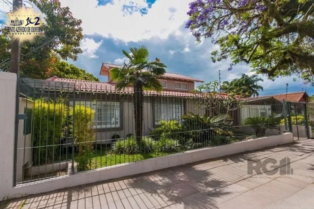 Casa, 4 quartos, 380 m² - Foto 1