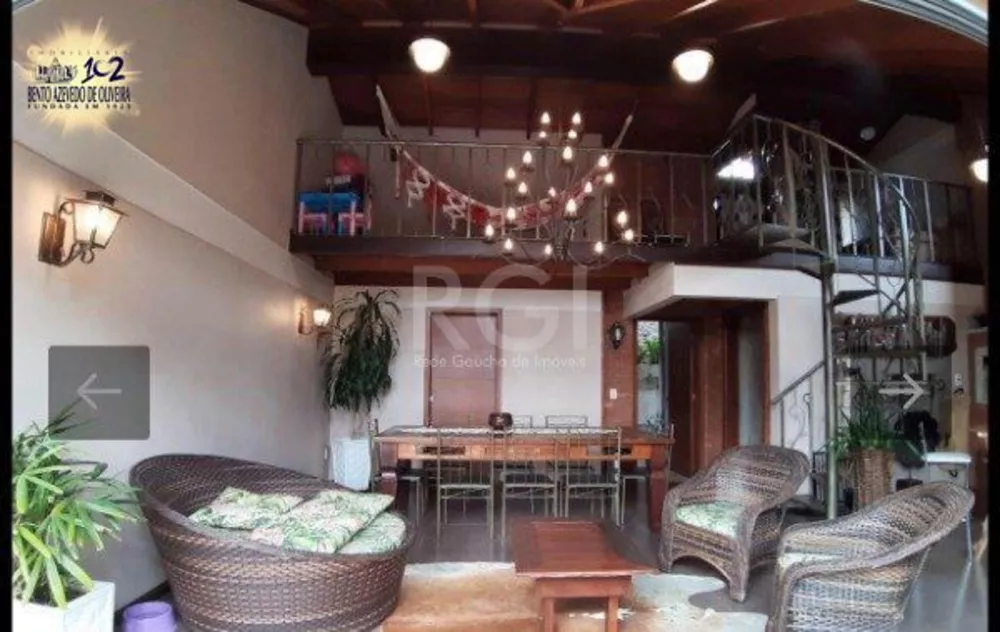 Casa, 3 quartos, 209 m² - Foto 2