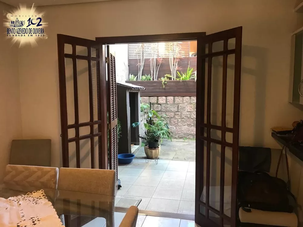 Casa, 3 quartos, 300 m² - Foto 2