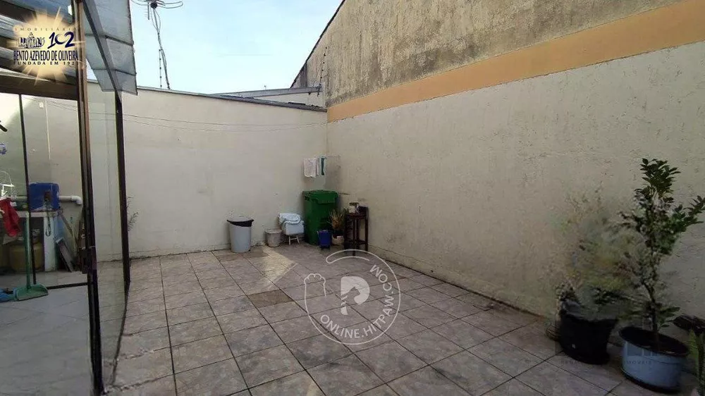 Sobrado, 3 quartos, 179 m² - Foto 1
