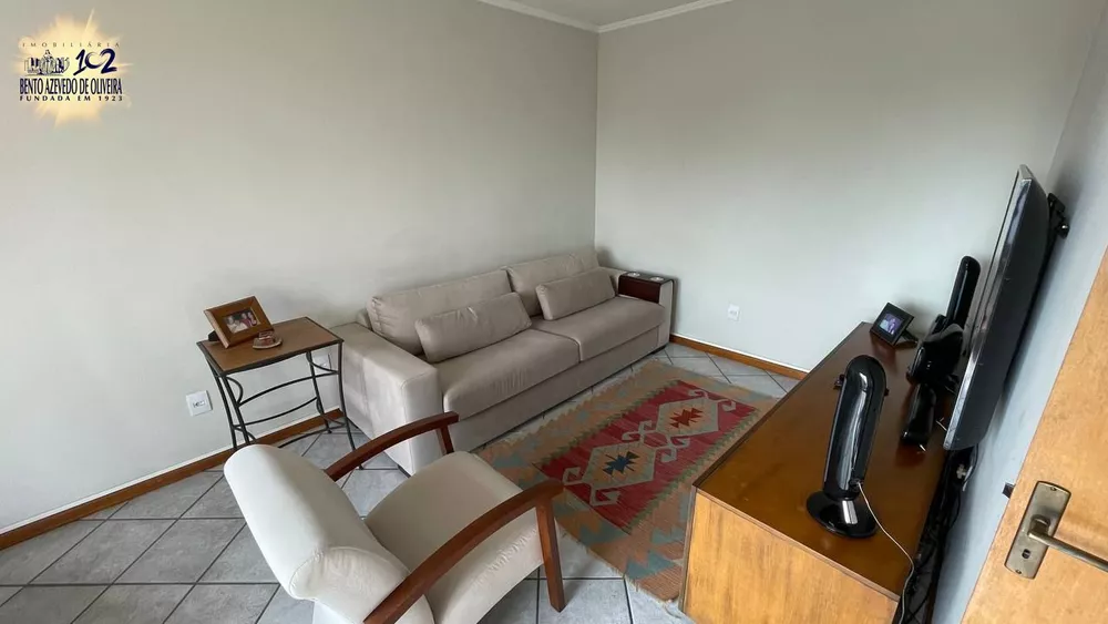 Cobertura, 3 quartos, 202 m² - Foto 1