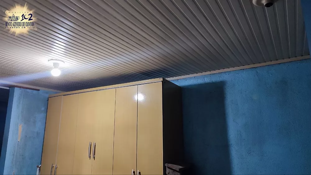 Casa, 4 quartos, 240 m² - Foto 1