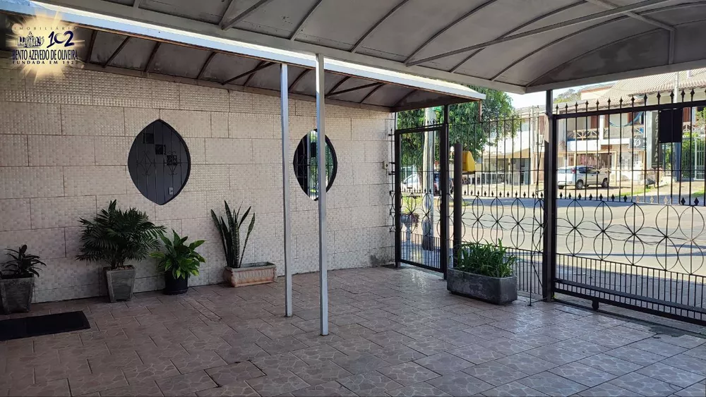 Casa, 4 quartos, 240 m² - Foto 2