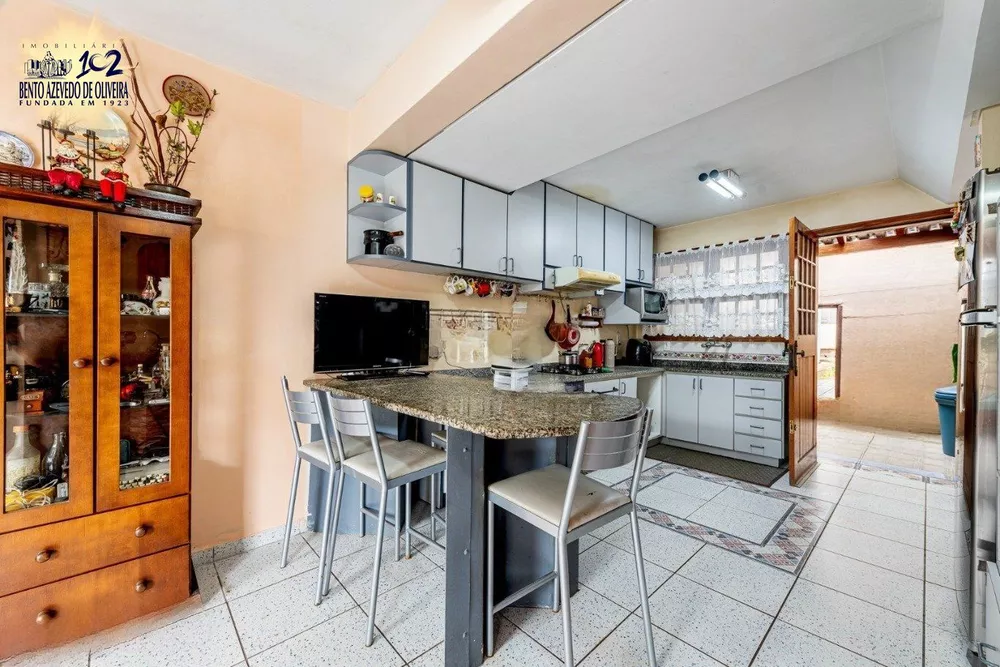Casa, 3 quartos, 199 m² - Foto 4