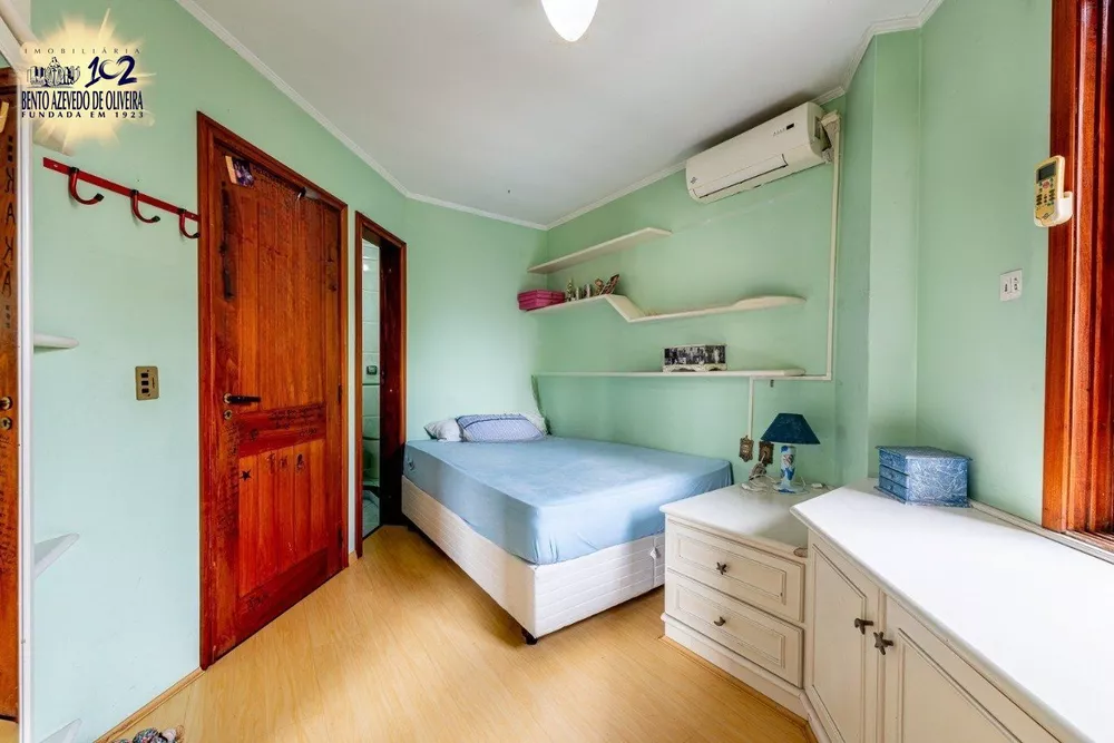 Casa, 3 quartos, 199 m² - Foto 2