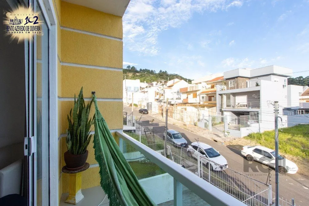 Casa, 3 quartos, 194 m² - Foto 1