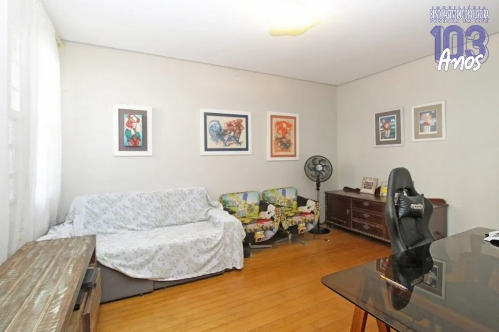 Casa, 4 quartos, 220 m² - Foto 1