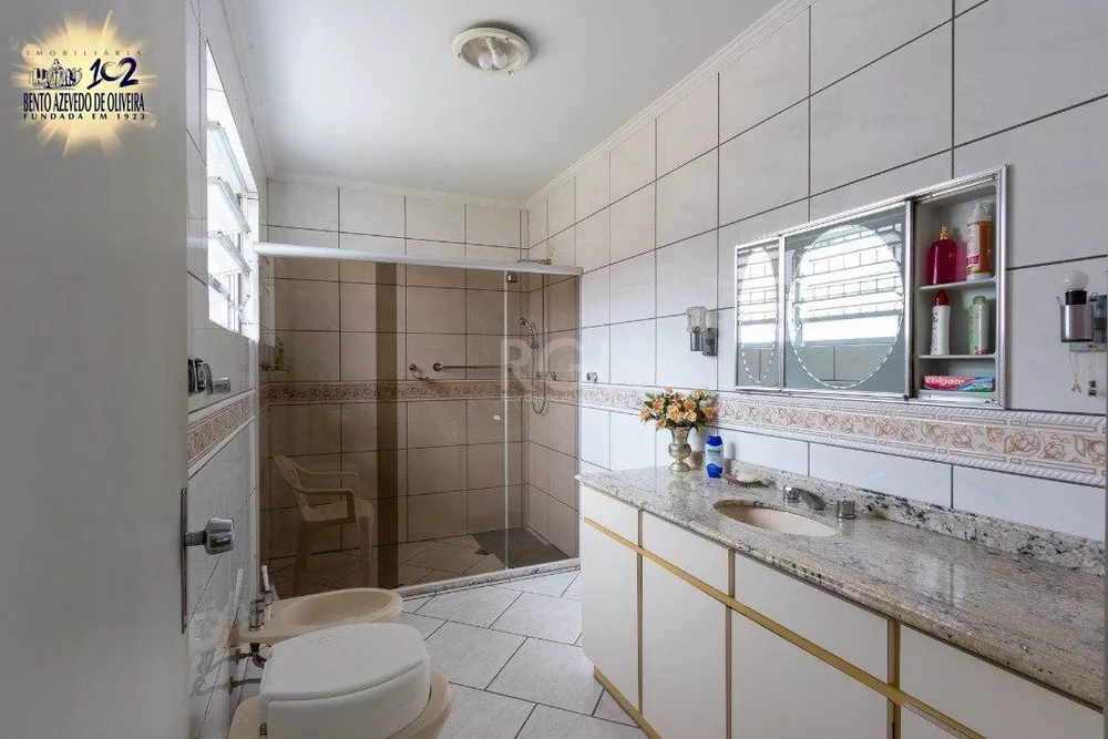 Casa, 4 quartos, 280 m² - Foto 1
