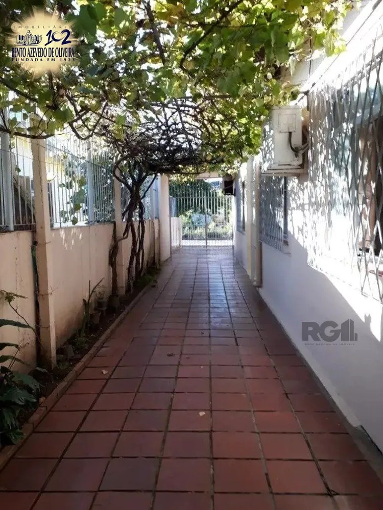 Casa, 5 quartos, 268 m² - Foto 1