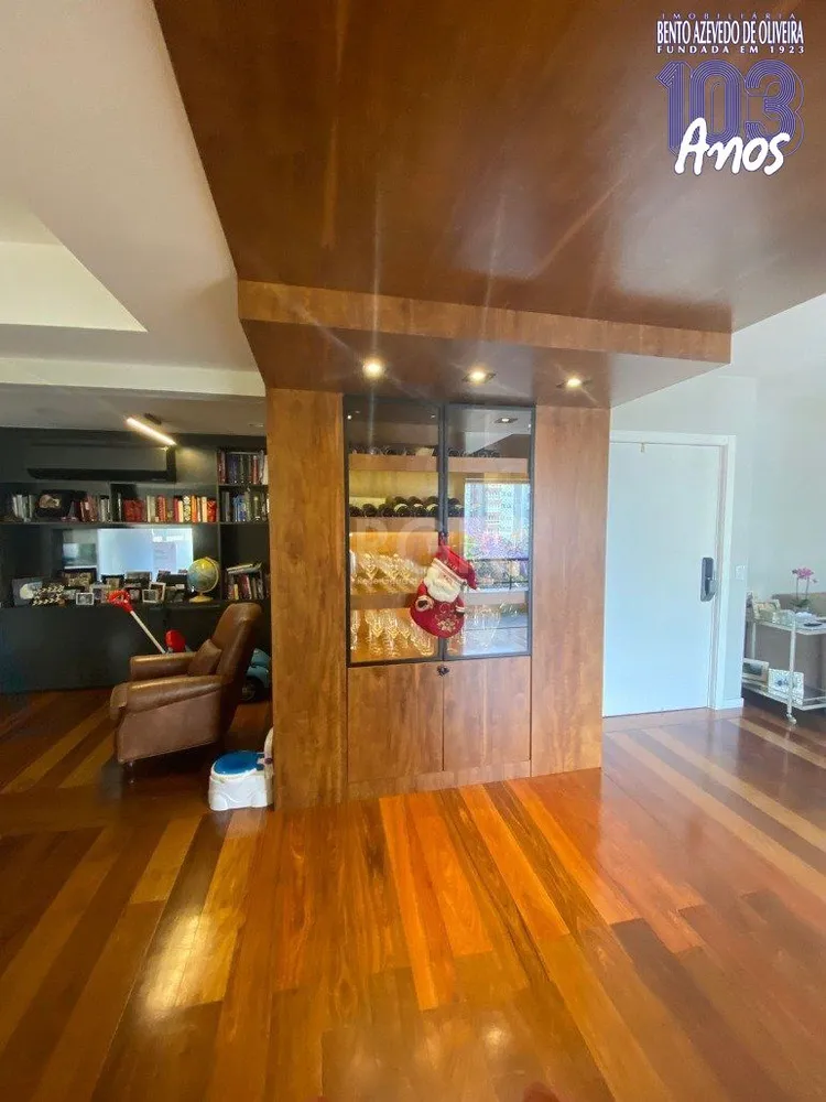 Apartamento, 3 quartos, 222 m² - Foto 4