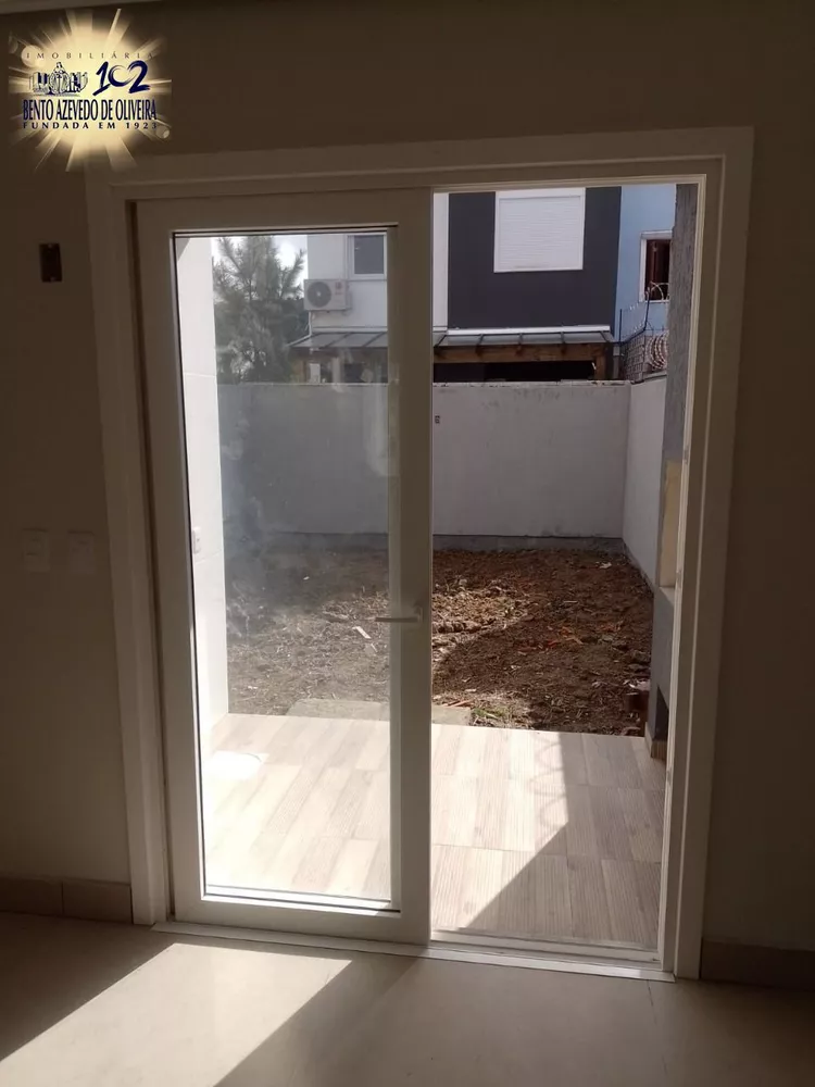 Casa, 3 quartos, 98 m² - Foto 1