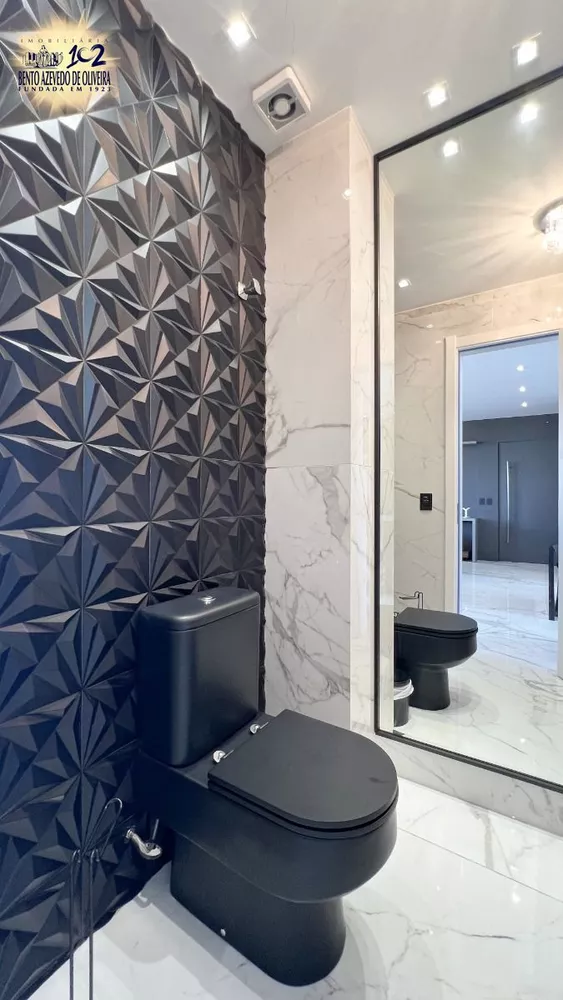 Apartamento, 3 quartos, 185 m² - Foto 1