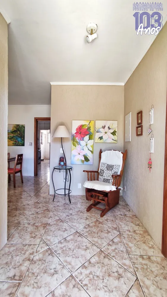 Casa, 4 quartos, 153 m² - Foto 1