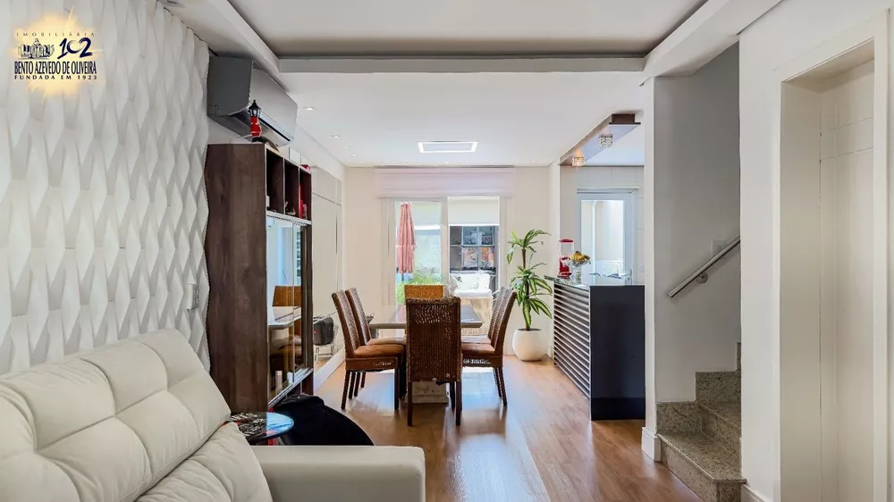 Sobrado, 3 quartos, 209 m² - Foto 4