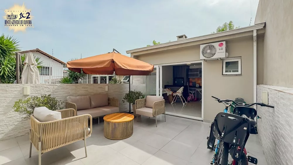 Sobrado, 3 quartos, 209 m² - Foto 2