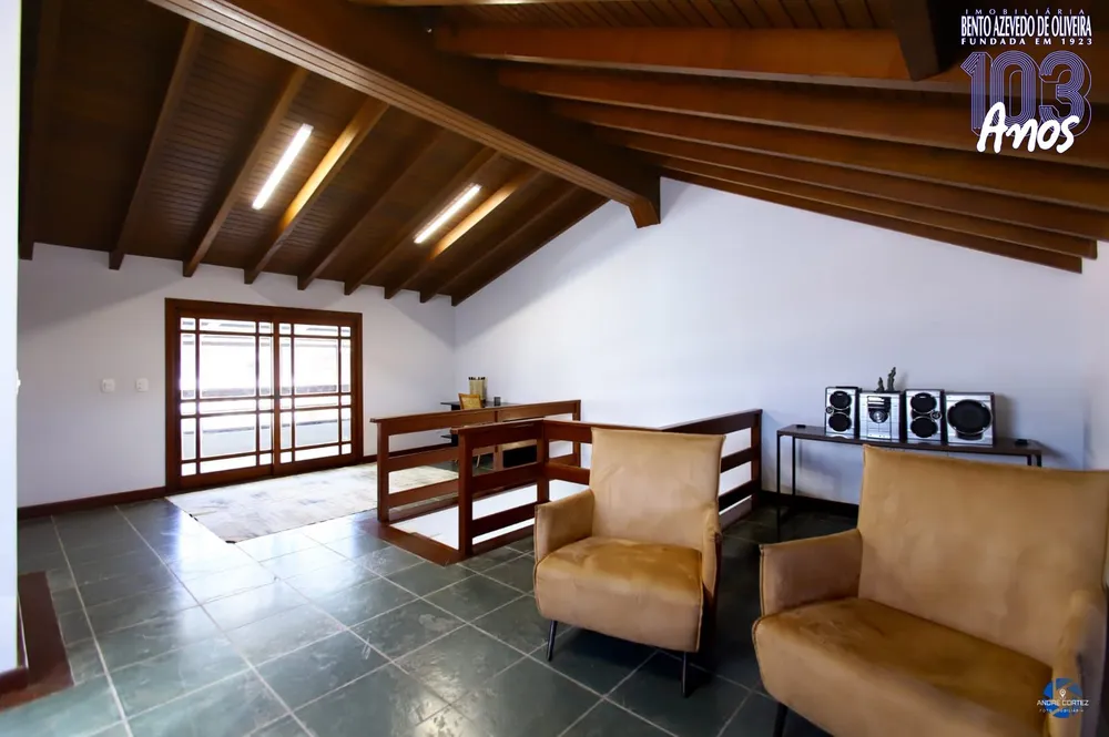 Casa, 3 quartos, 285 m² - Foto 8