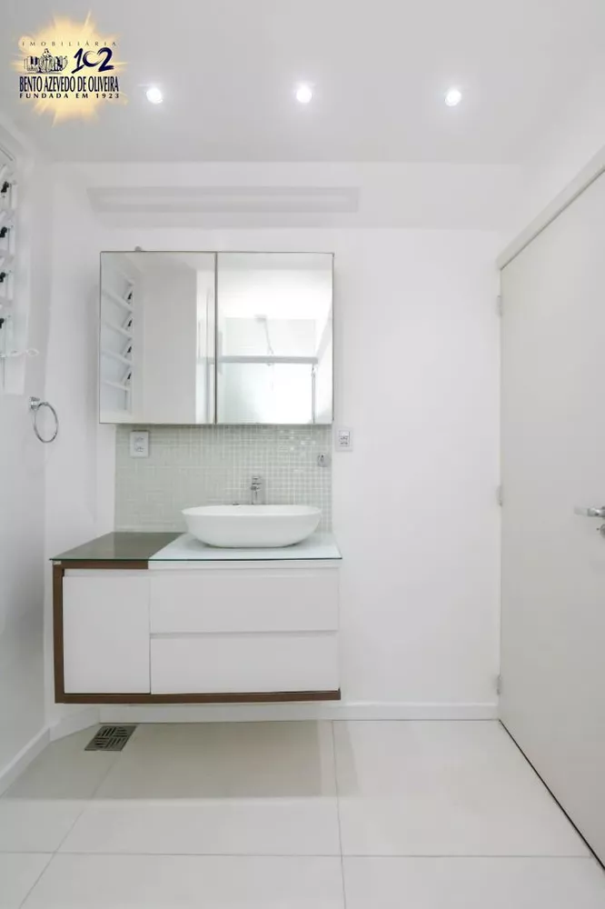 Apartamento, 3 quartos, 138 m² - Foto 1