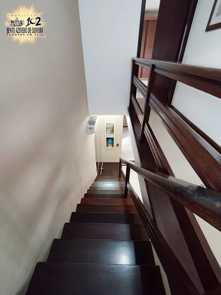 Casa, 3 quartos, 232 m² - Foto 4