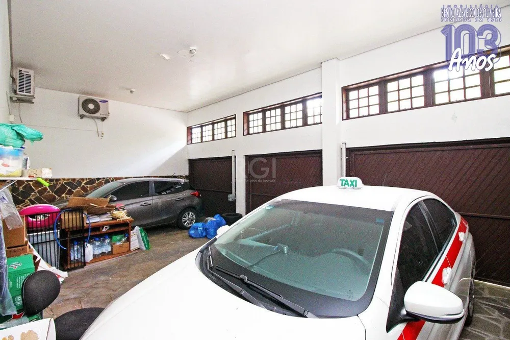 Casa, 4 quartos, 306 m² - Foto 1