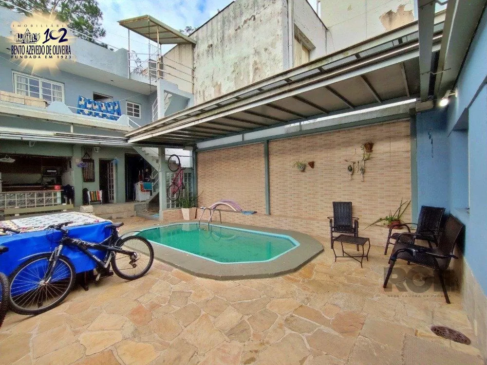 Casa, 4 quartos, 233 m² - Foto 1