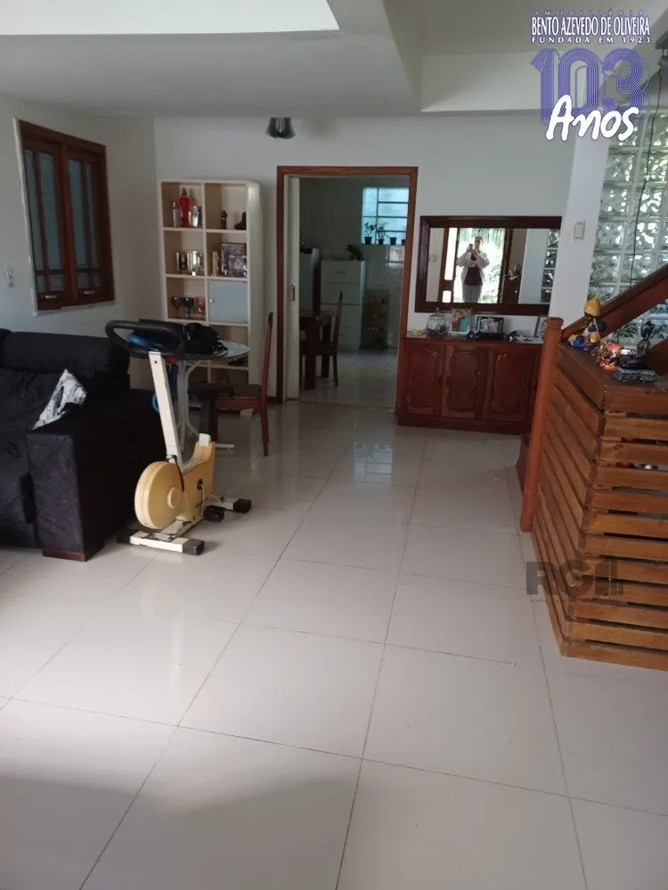 Casa, 3 quartos, 250 m² - Foto 2