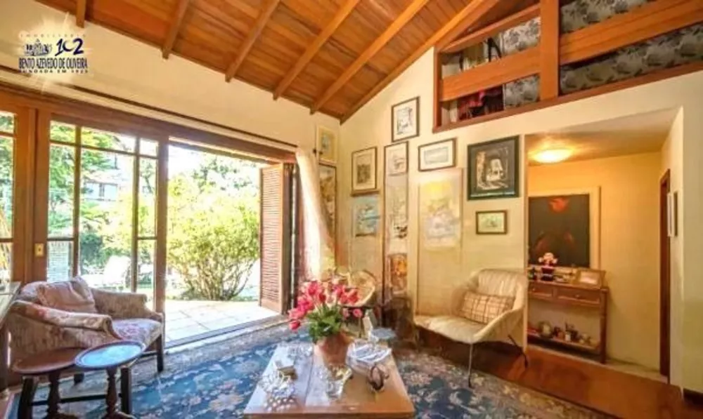 Casa, 4 quartos, 264 m² - Foto 4