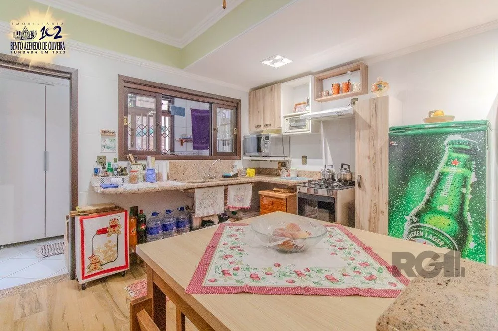 Casa, 4 quartos, 350 m² - Foto 1