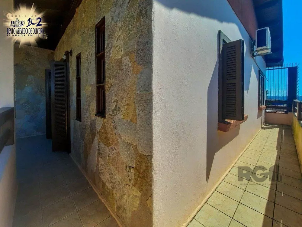 Casa, 4 quartos, 240 m² - Foto 4