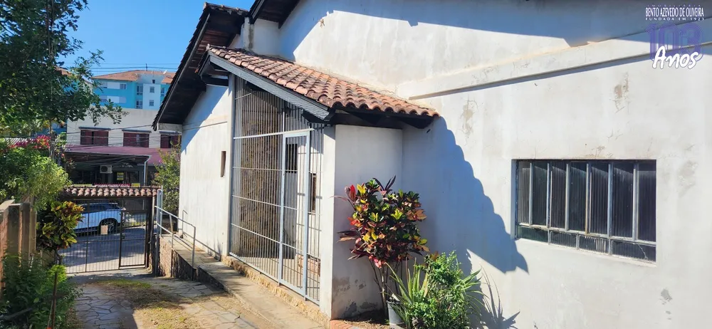 Casa, 3 quartos, 156 m² - Foto 1