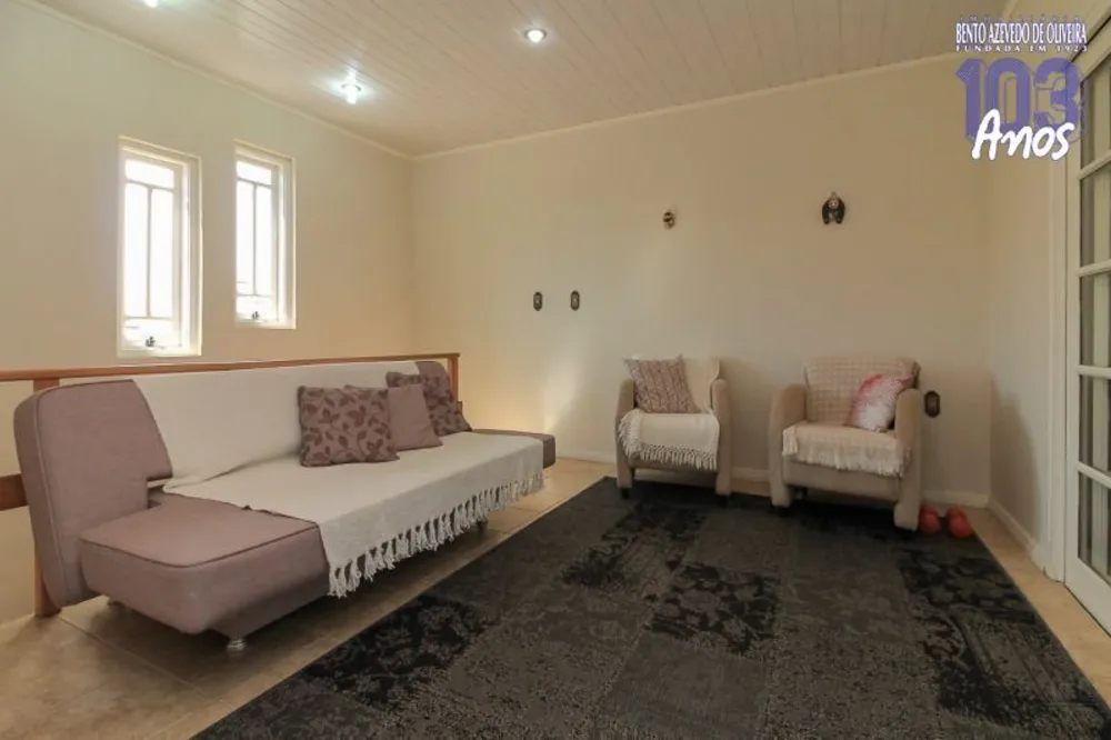 Casa, 7 quartos, 330 m² - Foto 2