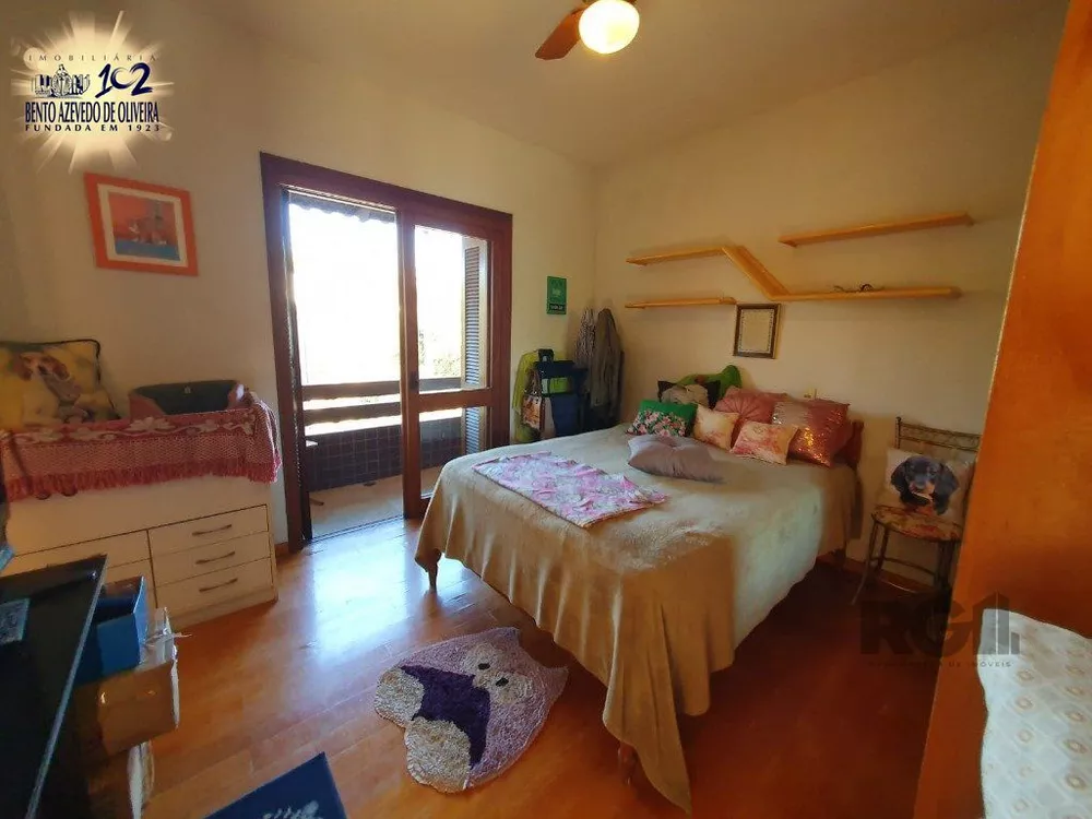 Sobrado, 3 quartos, 212 m² - Foto 1