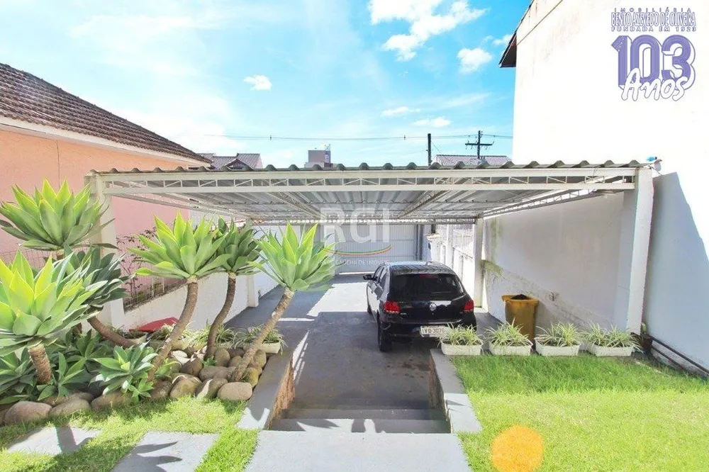 Casa, 5 quartos, 260 m² - Foto 1