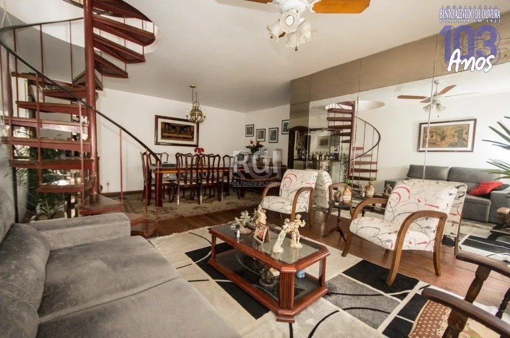 Cobertura, 3 quartos, 237 m² - Foto 2