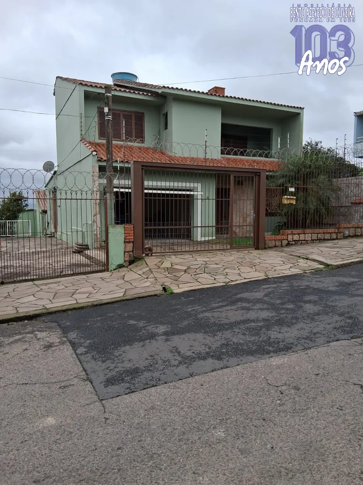 Casa, 3 quartos, 203 m² - Foto 1