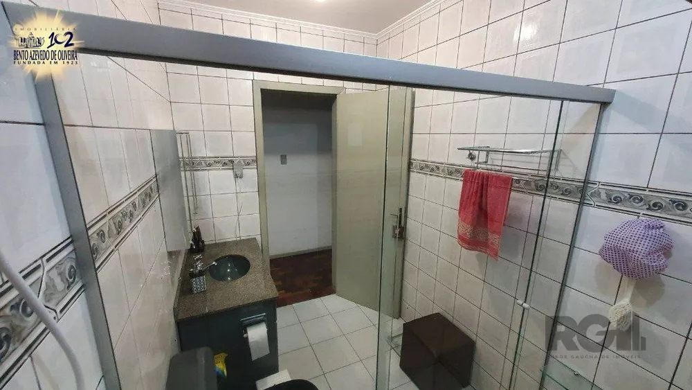Casa, 3 quartos, 221 m² - Foto 1