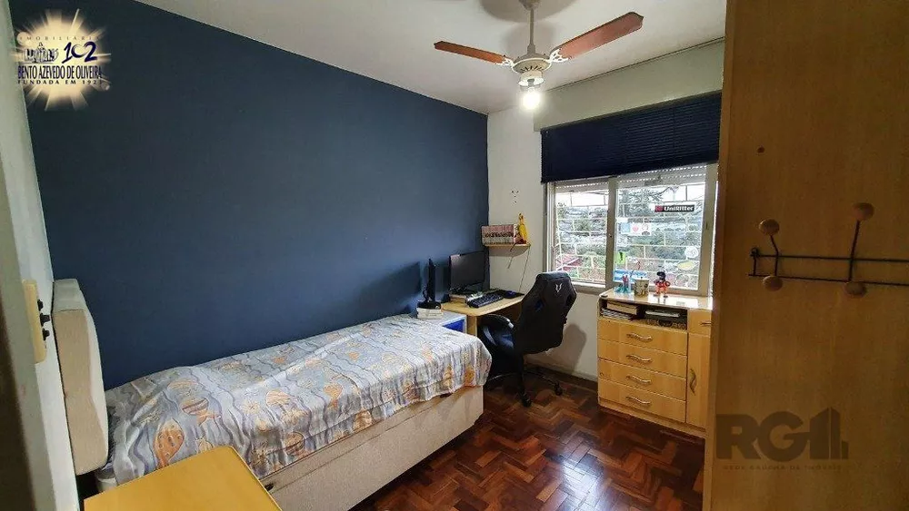 Casa, 3 quartos, 221 m² - Foto 2