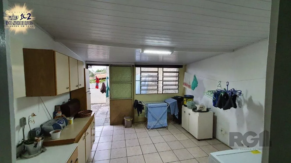 Casa, 3 quartos, 221 m² - Foto 4