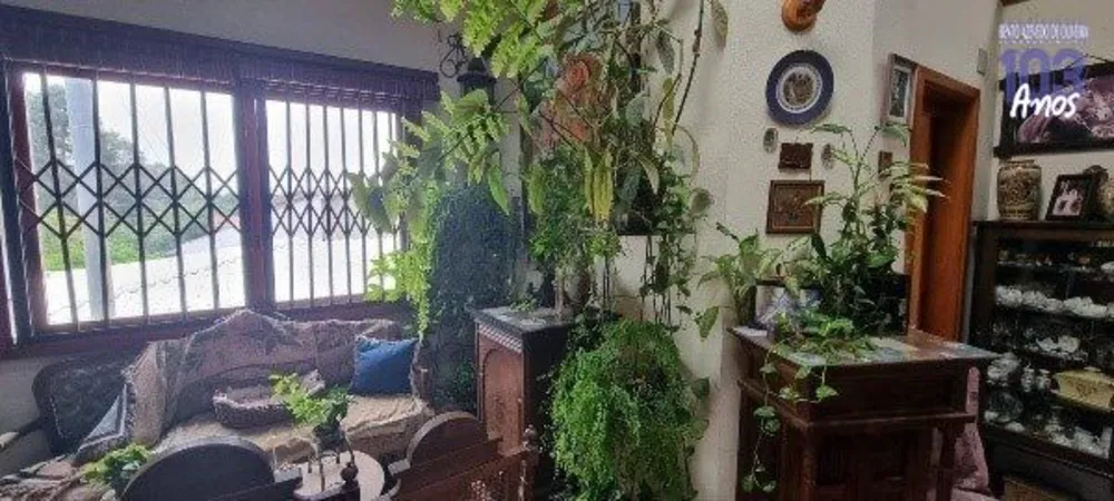 Casa, 4 quartos, 360 m² - Foto 1