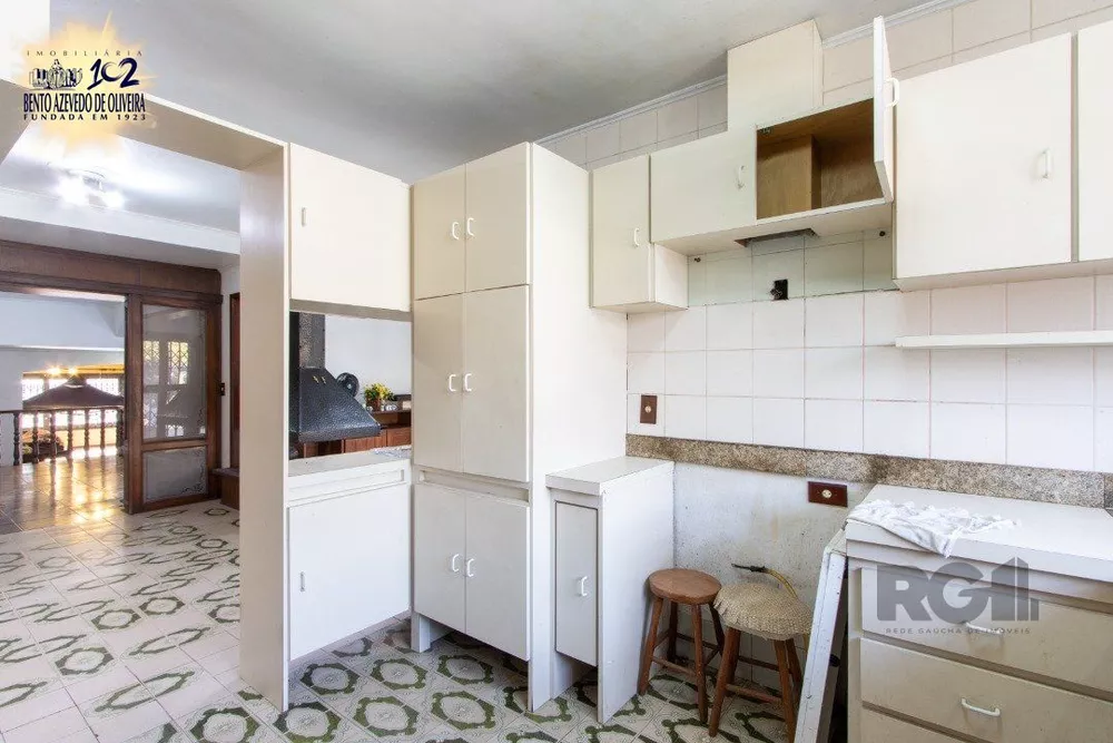 Casa, 4 quartos, 369 m² - Foto 1