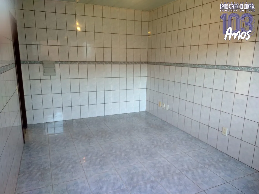 Casa, 5 quartos, 168 m² - Foto 1