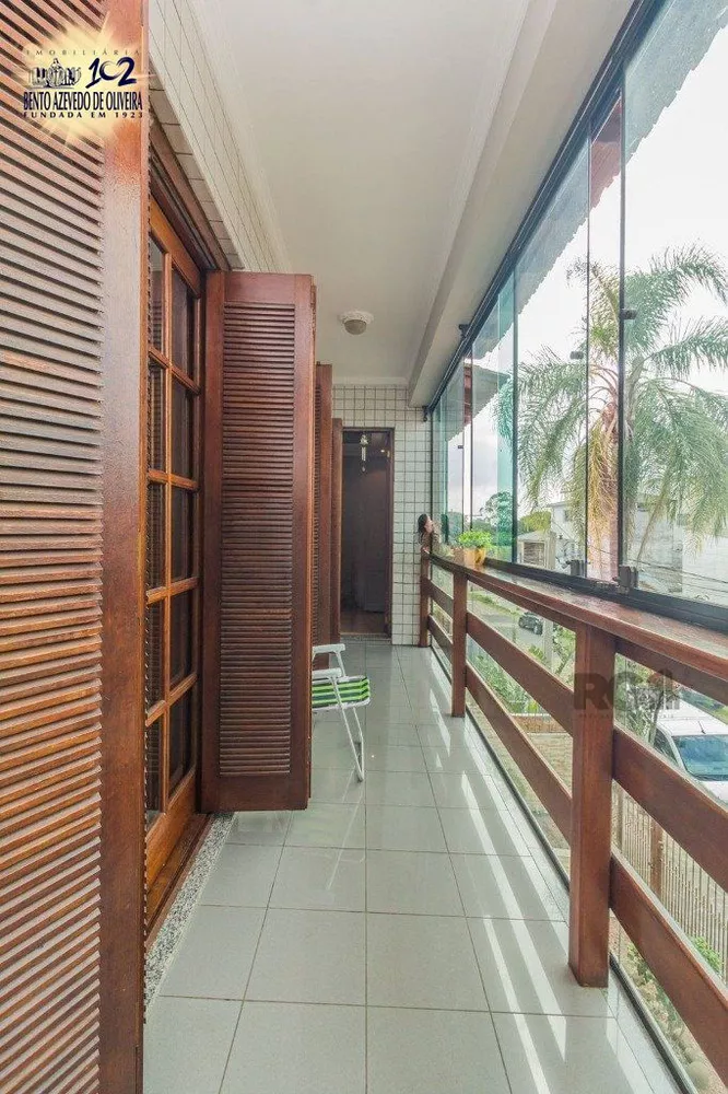 Casa, 4 quartos, 281 m² - Foto 1