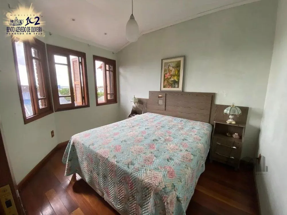 Casa, 4 quartos, 432 m² - Foto 1