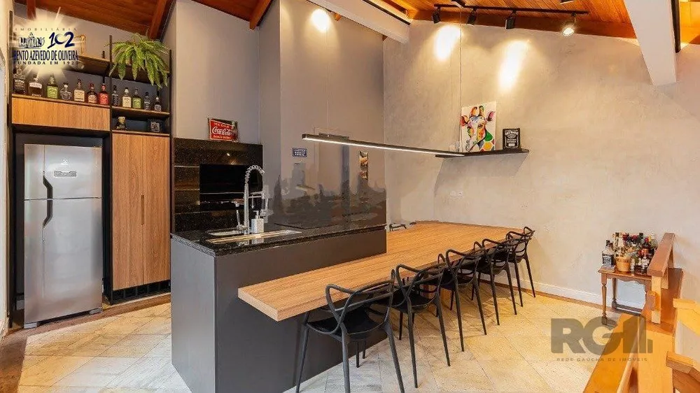 Cobertura, 3 quartos, 200 m² - Foto 1