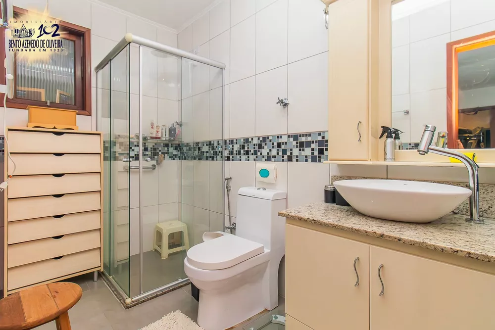 Casa, 4 quartos, 179 m² - Foto 1